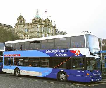 edinburgh airport bus